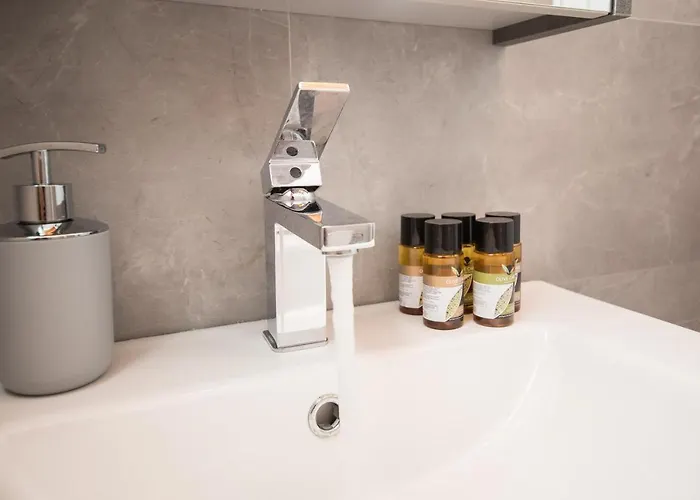 Blue Sea View Prime Apartment, Porto Heli