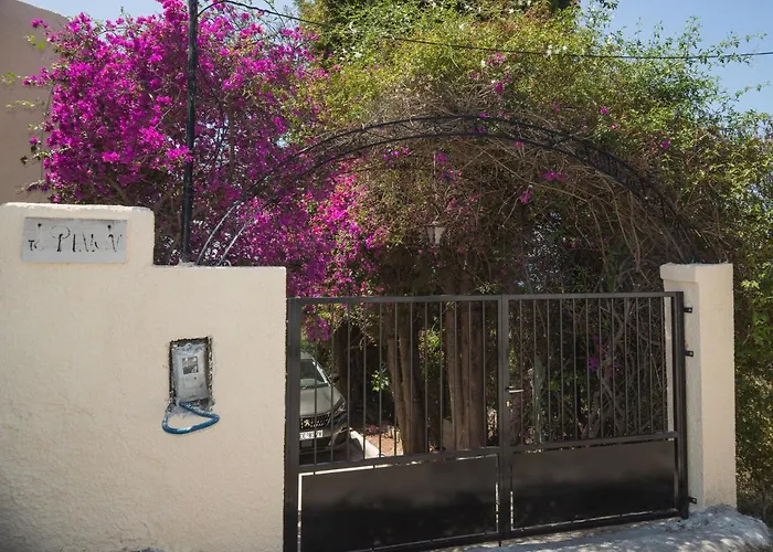 Blue Sea View Prime Apartment, Porto Heli